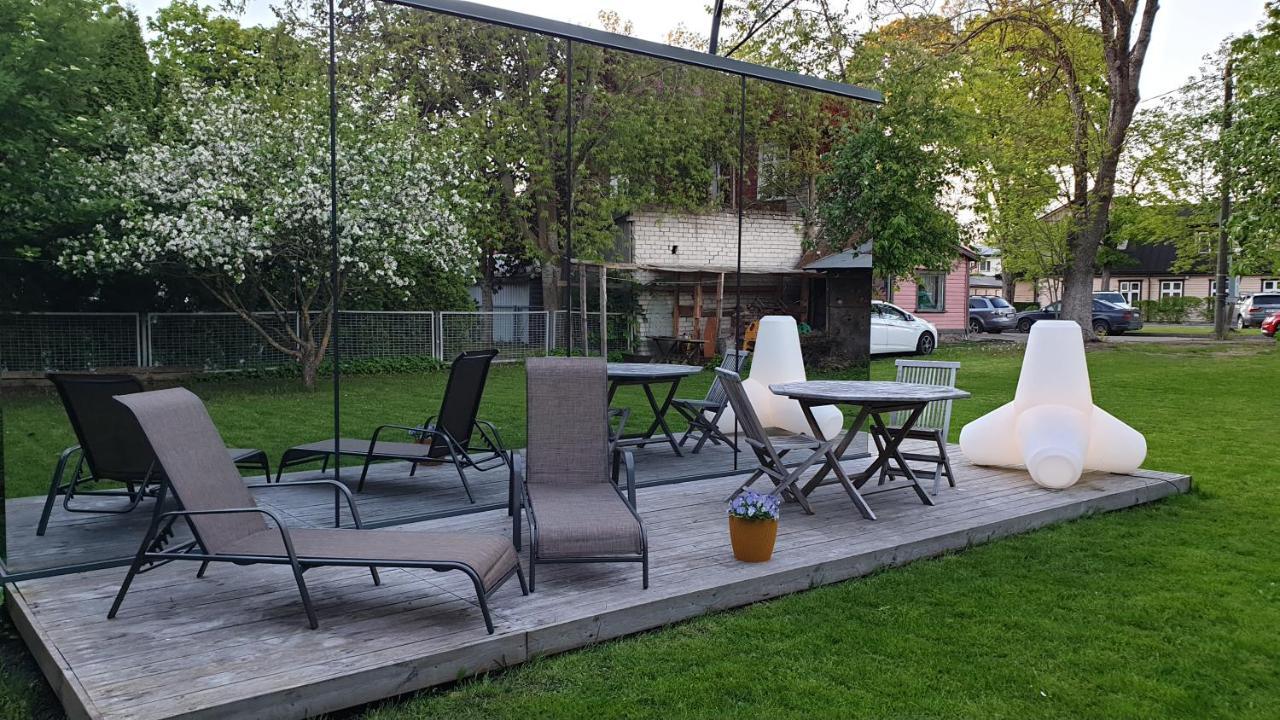 Mirror House Roosi 21 Villa Pärnu Exteriör bild